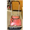 Image 1 : SMALL GAS POWERED SNOW THROWER