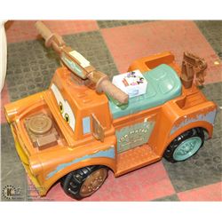 #44- CHILDRENS 6 VOLT TOY TOW TRUCK
