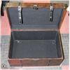 Image 2 : DARK BROWN LEATHERETTE STORAGE CHEST
