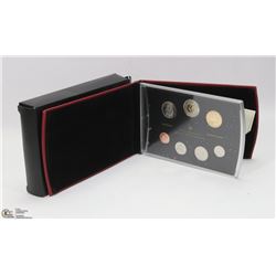 RCM 2008 CANADIAN SPECIMEN SET IN BOX WITH COA