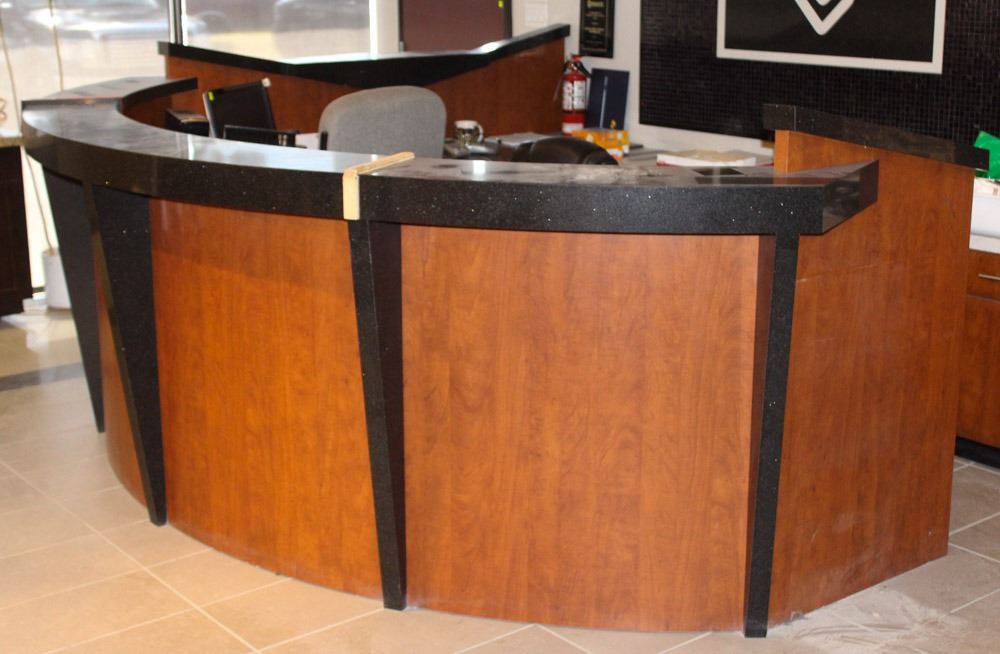 LARGE MODERN RECEPTION DESK W GRANITE ACCENTS LARGE MODERN RECEPTION DESK W GRANITE ACCENTS
