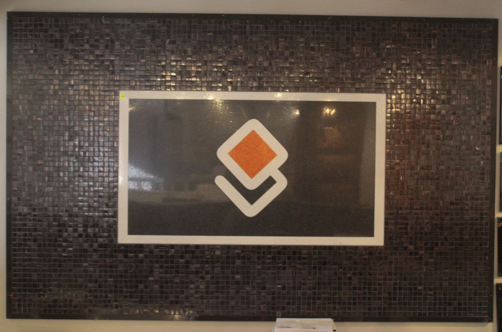 LARGE GRANITE G LOGO WITH TILE BORDER LARGE GRANITE G LOGO WITH TILE BORDER