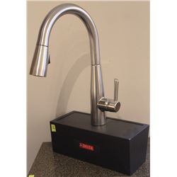 DELTA ESSA PULL DOWN SPRAY KITCHEN FAUCET