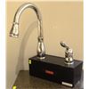 Image 1 : DELTA LELAND PULL DOWN SPRAY KITCHEN FAUCET