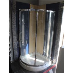 CURVED CORNER SLIDING SHOWER DOOR AND BASE WITH