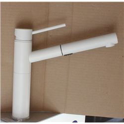 BLANCO ALTA PULL OUT SPRAY KITCHEN FAUCET