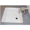 Image 3 : BATHROOM VANITY WITH SINK AND FAUCET