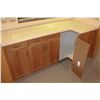 Image 3 : CORNER KITCHEN COUNTER AND CUPBOARDS