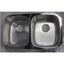 DOUBLE BOWL STAINLESS STEEL SINK