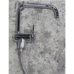 SINGLE HOLE 90 DEGREE BATHROOM FAUCET