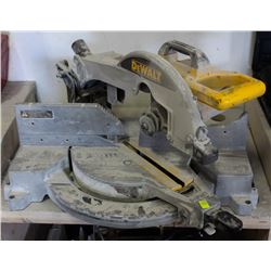 DEWALT 12" COMPOUND MITER SAW