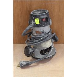 PORTER CABLE 690LR HEAVY DUTY ROUTER