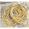 Image 1 : 2 YELLOW 3/8" AIR HOSES & NOZZLE