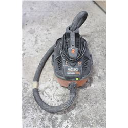 RIDGID 4 GALLON 5 HP PORTABLE VACCUM