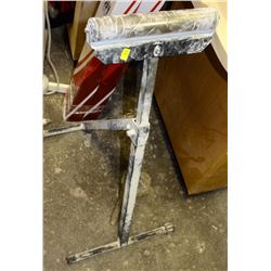 ADJUSTABLE ROLLER STAND