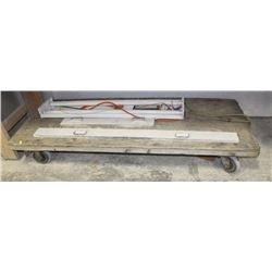 LARGE 4 WHEEL FURNITURE DOLLY