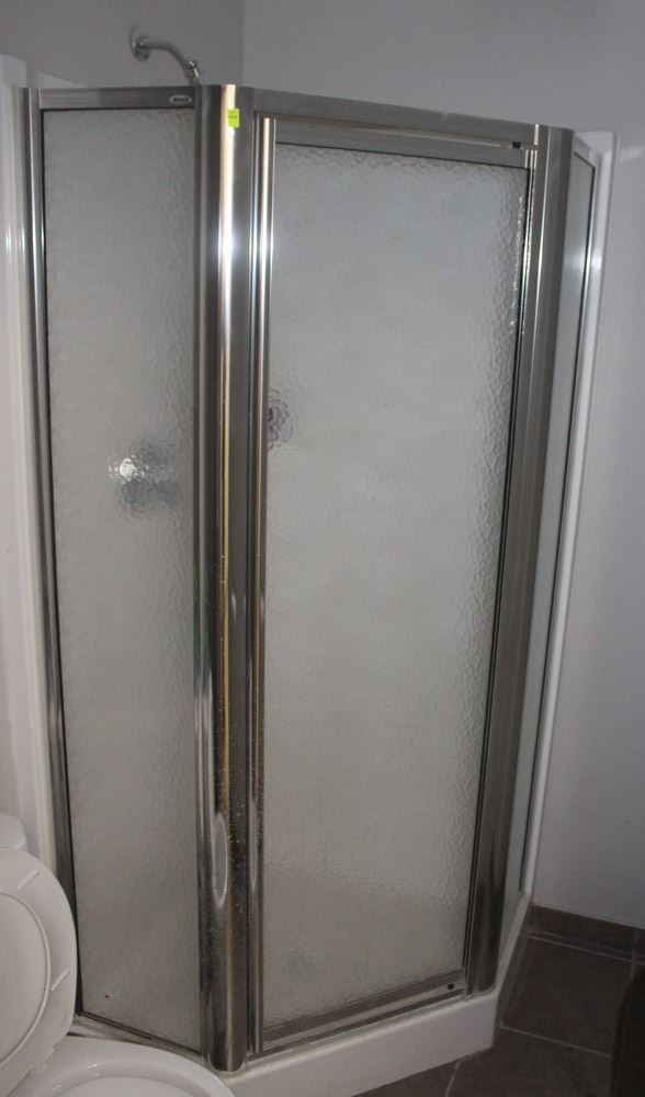 CORNER SHOWER WITH FROSTED GLASS DOOR corner-shower-with-frosted-glass-door