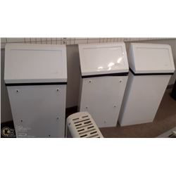 LOT OF 3 GARBAGE CANS