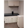 Image 1 : KITCHEN CABINETRY AND SINK