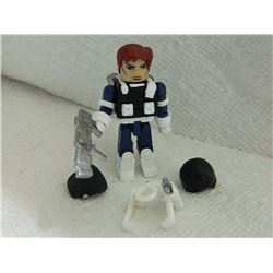 MINI FIGURE - BLACK & WHITE WITH GUN & HOLSTER, LARGE GUN, AIR PACKS & 2 EXTRA HAIR