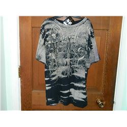 T-SHIRT -  AFFLICTION - "AFFLICTION" WRITTEN DOWN LEFT ARM - XXL