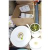 Image 1 : Partial Wedgewood Dinner Set - Plates, Cup, Saucers & Tea Pot