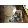 Image 1 : Wooden Box with 6 Road Flares & a Gold Pan
