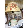 Image 1 : Coleman Lamp with Filler Tin