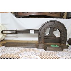 Vintage Tobacco Cutter - #2