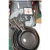 Image 1 : Several Cast Iron Fry Pans and Cookie Sheets