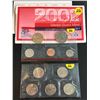 Image 2 : 2002 USA Mint UNC Sets (D & P Mint Marks)