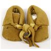 Image 1 : Native American Infant Doeskin Moccasins, DeLorme