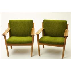 Pair of chairs, oak
