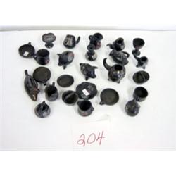 Miniature Peruvian Pottery 