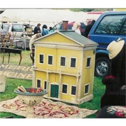 1920's Colonial Doll House