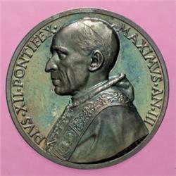 Annual Papal Medals