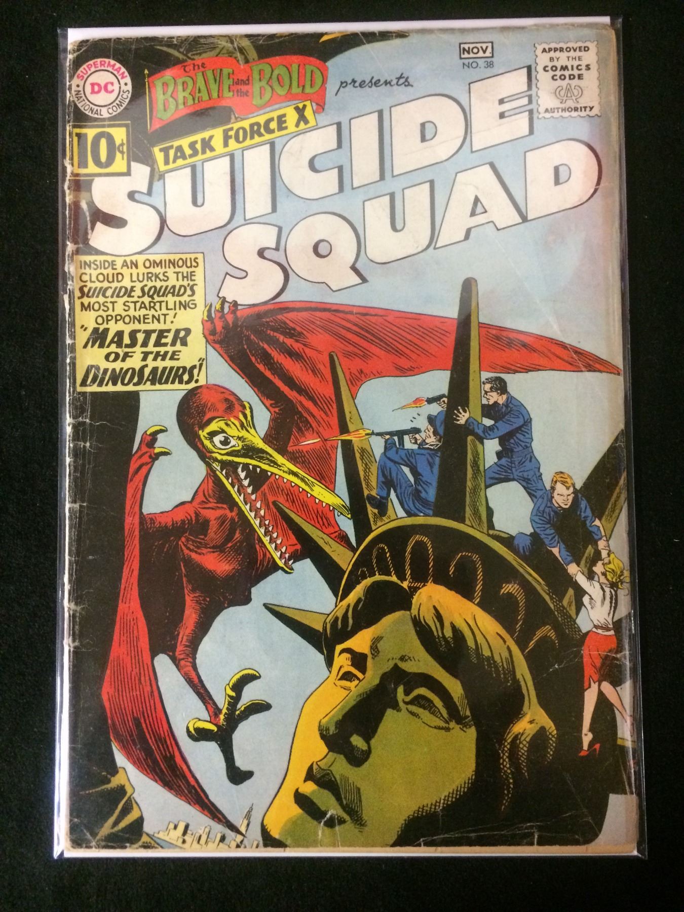 SUICIDE SQUAD #38 (DC COMICS)