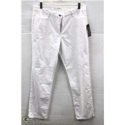 (WOMENS) PAIR OF WHITE BETTY BARDAY SKINNY JEANS SIZE 38