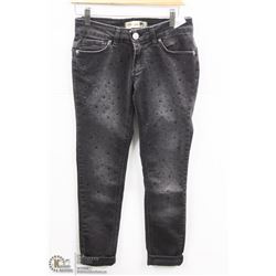 (WOMENS) PAIR OF BLACK AMANEGRA SKINNY JEANS SIZE 44