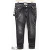 Image 1 : (WOMENS) PAIR OF BLACK AMANEGRA SKINNY JEANS SIZE 44