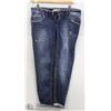 Image 1 : (WOMENS) PAIR OF BLUE AMANEGRA SKINNY JEANS SIZE 46
