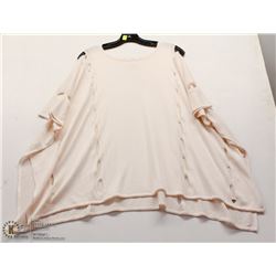 (WOMENS) PURE BABY PINK KNIT TOP WITH ACCENT HOLES SIZE 10