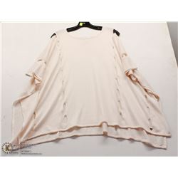 (WOMENS) PURE BABY PINK KNIT TOP WITH ACCENT HOLES SIZE 10