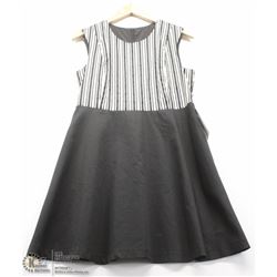 (WOMENS) DINH BA KNEE LENGTH DRESS SIZE LARGE