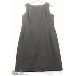 (WOMENS) SEPARATE WAYS SIZE 12 BLACK SLEEVELESS DRESS