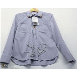 (WOMENS) SPORTALM BLUE AND WHITE STRIPPED BUTTON UP SHIRT