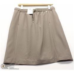 (WOMENS) PURE BEIGE SHEER FABRIC SKIRT SIZE 46