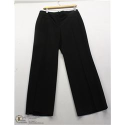 (WOMENS) SEPARATE WAYS BLACK DRESS PANT SIZE 10