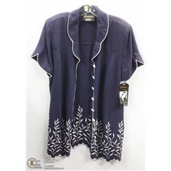 (WOMENS) FAROUCHE NAVY AND WHITE LONG BLAZER SIZE 14