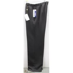 (WOMENS) INGENUITY BLACK AND WHITE PINSTRIPE DRESS PANT